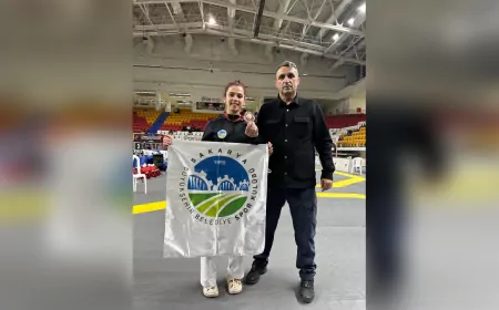 Büyükşehirli sporcu Milli takıma seçildi