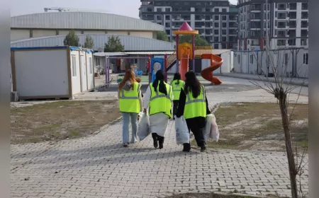 HBB’DEN KONTEYNER KENTLERDEKİ VATANDAŞLARA KIYAFET YARDIMI