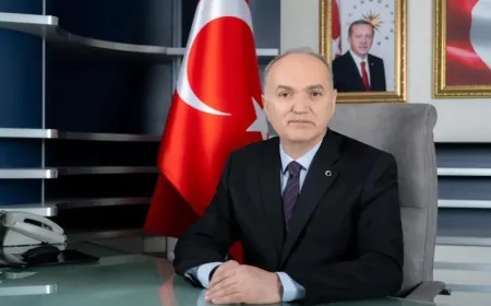 Düzce Belediye Başkanı'ndan İş Dünyasına Çağrı: 'Gelirinizin %2,5’ini Sosyal Sorumluluk Projelerine Ayırın'