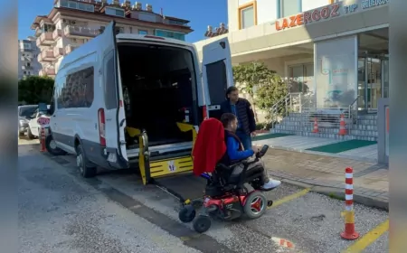 Büyükşehir Belediyesi Alanya’da  engelli vatandaşları yalnız bırakmıyor