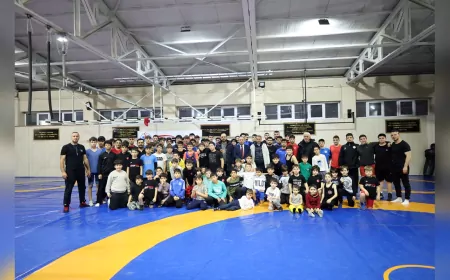 “Kupalarla döneceğinize inanıyoruz”