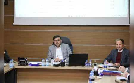 Encümen’de balık satış yerleri için ihale düzenlendi