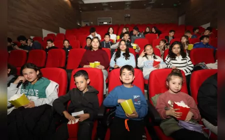 Başkan Aras’tan Çocuklara Sinema Hediyesi