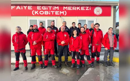 Kocaeli Büyükşehir Belediyesi İtfaiyesi, AKUT’a Eğitim Verdi