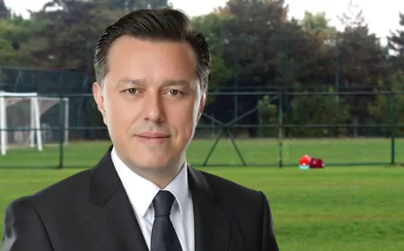 Nebi Hatipoğlu: "Eskişehirspor'a destek olmak belediyelerin doğal bir görevidir"