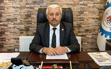 Adnan Karamanlı adaylığını açıkladı; "Ekrem Birsen işini düzgün yapamıyor"