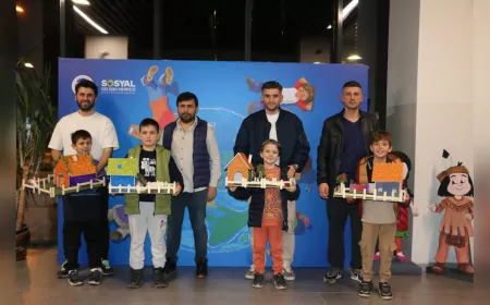 Babalar ve Çocukları SGM Atölyelerinde Birlikte Maket Ev Yaptı
