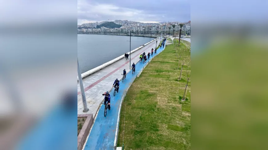 Pedallar daha fazla kabartmalı kitap için çevrildi