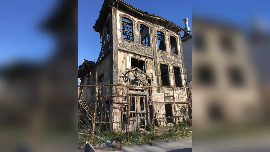 Sakarya’nın merkezindeki Osmanlı hatırası tarihi konak ihtişamlı günlerine dönüyor: İlk kazma vuruldu