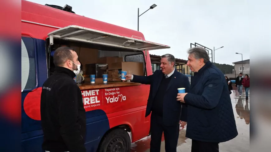 YALOVA BELEDİYESİ’NDEN ÖĞRENCİLERE SICAK ÇORBA İKRAMI