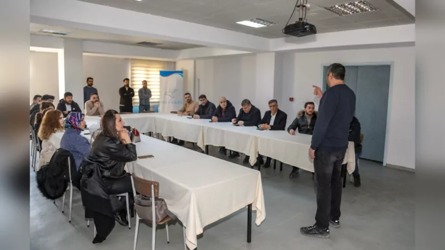 Büyükşehir Belediyesi’nden Farkındalık ve İlk Yardım Eğitimi