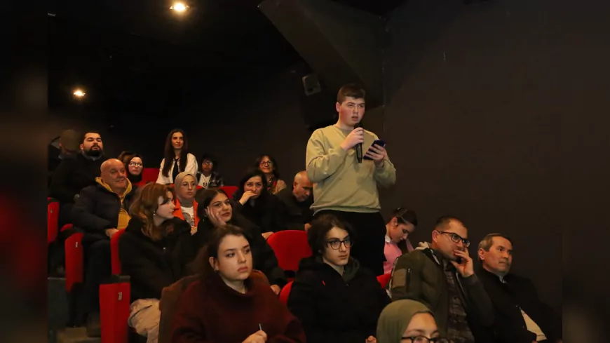 Edebiyatın ustaları şiirlerinde Sakarya’yı anlatmış: OSM’de edebiyat dolu bir gece