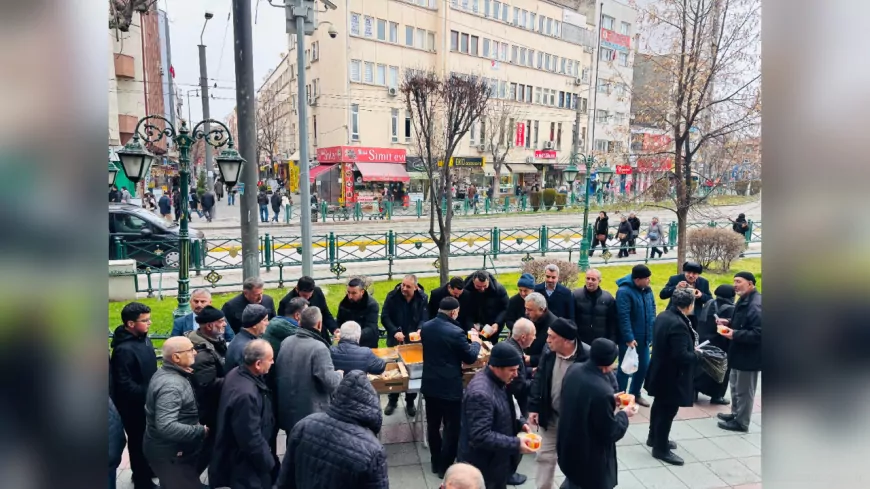 Osmanlı Devleti'nin 726. Kuruluş Yıl Dönümü Tepebaşı'nda Coşku ile Kutlandı