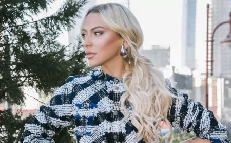 Hadise: "Atatürk'e ve onun mirasına sahip çıkmak suç değildir"