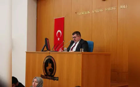 Düzce Belediye Meclisi Toplandı: 27 Gündem Maddesi Komisyonlara Havale Edildi