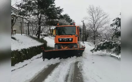 Trabzon’da 203 Mahalle Yolu Ulaşıma Kapandı, Büyükşehir Ekipleri Sahada