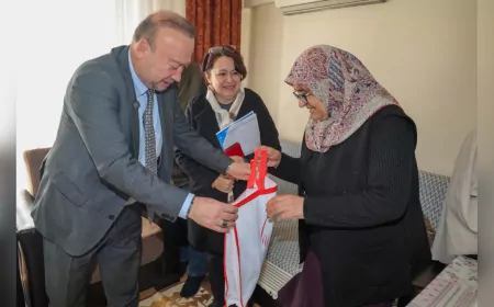 Başkan Yalım, Depremzedelere Moral Verdi: "Acınızı Yüreğimizde Hissediyoruz"