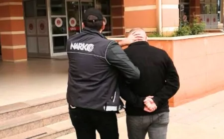 Eskişehir'de ruhsatsız tabanca taşıyan şahıslar yakalandı