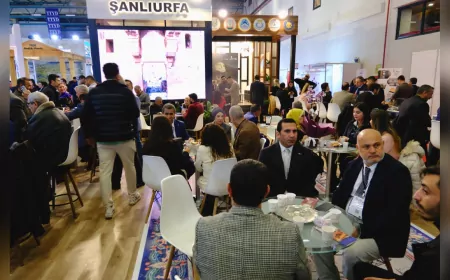 Şanlıurfa, EMITT Fuarı'nda Tarihi ve Kültürel Zenginlikleriyle İlgi Odağı Oldu