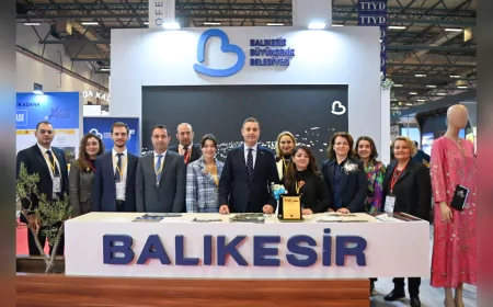 Vali Ustaoğlu, EMITT Fuarı’nda Balıkesir Standını Ziyaret Etti