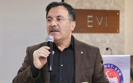 Memur-Sen Genel Başkan Yardımcısı Ali Yıldız Eskişehir’de konuştu