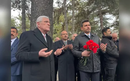 Müsavat Dervişoğlu Eskişehir’de sert konuştu; “Size siyasi haramzade derler”