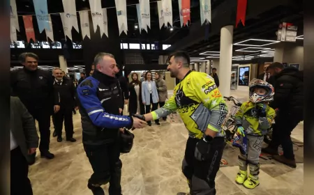 Kocaeli Büyükşehir Belediye Başkanı Büyükakın, Motosiklet Çalıştayı'na Katıldı