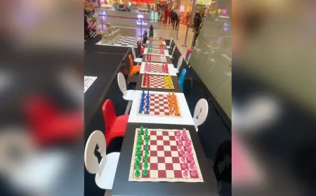 ESEM Satranç Eğitim Merkezi Espark AVM’de Satranç Şenliği Düzenledi