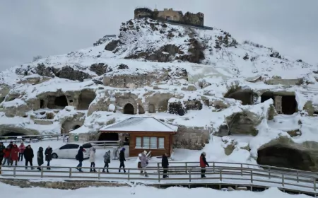 Kayaşehir, Yerli ve Yabancı Turistleri Tarihi Zenginlikleriyle Ağırlıyor