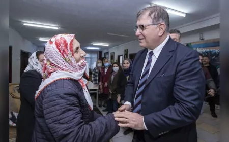 Başkan Tugay, Buca Cemevi’nde Hızır Orucu İftarına Katıldı