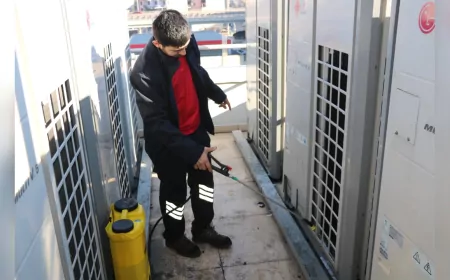 Büyükşehir’den Bilgi Evleri ve Akademi Liseleri’nde İklimlendirme Bakımı