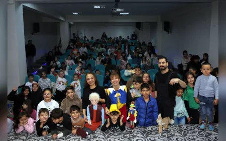 Eskişehir Büyükşehir Belediyesi Şehir Tiyatroları, "Pinokyo" Kukla Oyunu ile Çifteler'de Büyüledi