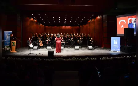 Tepebaşı Belediyesi Türk Sanat Müziği Korosu, Sevgililer Günü Konseri ile Müzikseverleri Büyüledi