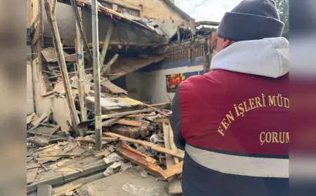 Çorum Tarihi Meydan’da Yenileme Çalışmaları Hız Kesmeden Devam Ediyor