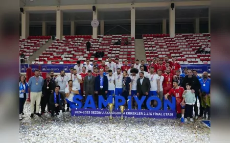 Düzce Belediyesi Spor Akademisi Voleybol Takımı 1. Lig’de!