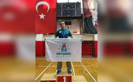 Mustafa Sacit Sümer, Gençler Türkiye Bouldering Şampiyonası’nda Şampiyon Oldu
