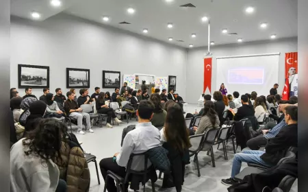 Başkentli Üniversiteliler Genç Akademi Ulus’ta Buluştu: ABB Öğrencilerine Yönelik Fırsatları Anlattı