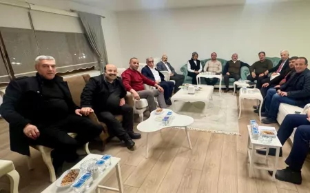 Başkan Esen Muhtarlarla Buluştu: Ortak Akıl ve Çözüm Odaklı Yönetim