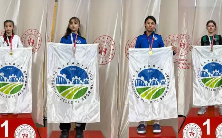 Büyükşehir’in Yıldızları Kütahya’daki Turnuvada Şampiyon Oldu