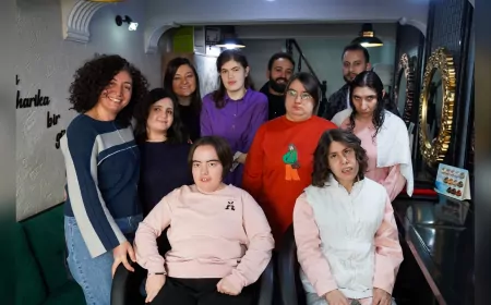 Özel Kadınlara 8 Mart Sürprizi