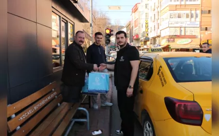 Kocaeli Büyükşehir’den Taksici Esnafına Ramazan Desteği