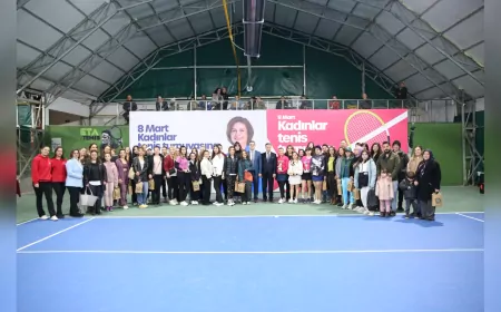 8 Mart Kadınlar Tenis Turnuvası’nda Kupa Heyecanı