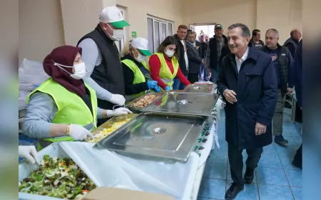 İftar Sofrası Gündüzler'de Kuruldu