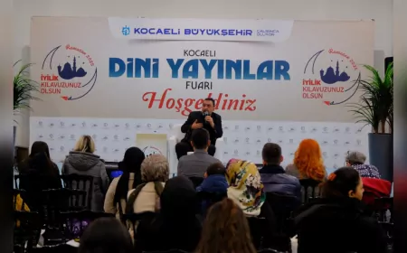 Ahmet Yenilmez, Kocaeli’de Ramazan Söyleşisi ile Sevenleriyle Buluştu