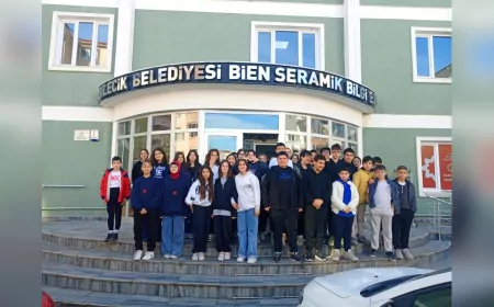 Bilecik Belediyesi Bilgi Evi, Öğrencilere Matematik ve Sosyal Destek Kursları Sunuyor