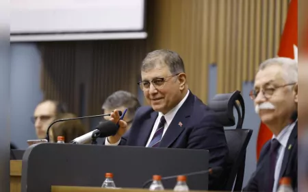 Başkan Tugay: Bu Komployu Yapanlara Yazıklar Olsun