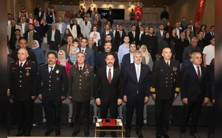 Başkan Öntürk, Devlet Övünç Madalyası Tevcih Töreni'ne Katıldı