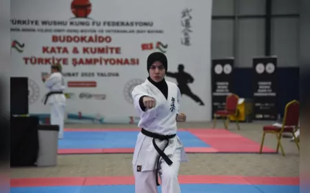 Ayşe Sude Yalova'dan Altın Madalyayla Döndü