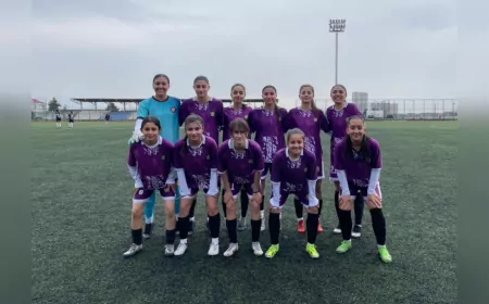 Diyarbakır Büyükşehir Belediyesi Kadın Futbol Takımı Play-Off'u Garantiledi