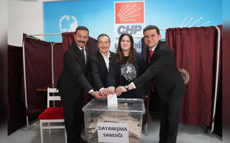 Başkan Ataç, Eşi ve Kızıyla Oyunu Kullandı: "Bu Ülke Atatürk'ün Ülkesidir"